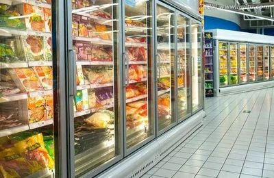 連江兩家企業(yè)違規(guī)經(jīng)營冷凍食品被重罰，食品開發(fā)與批發(fā)領(lǐng)域警鐘長鳴